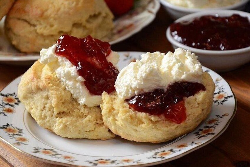 Enjoy a home baked Devonshire Tea at The Lake Barrine Tea House (Option A & B) 5