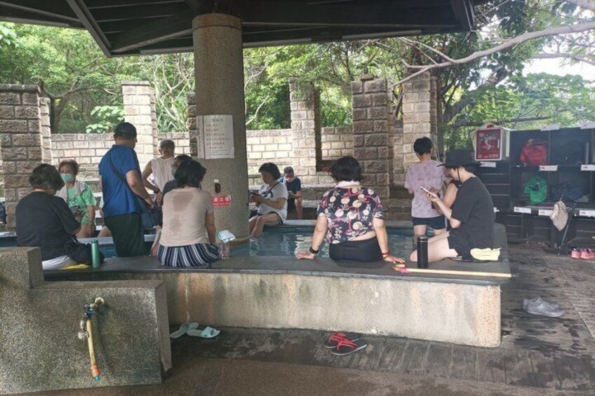 One-day Yangmingshan NP Beitou Hot Spring Park and Tamsui Tour Package 2