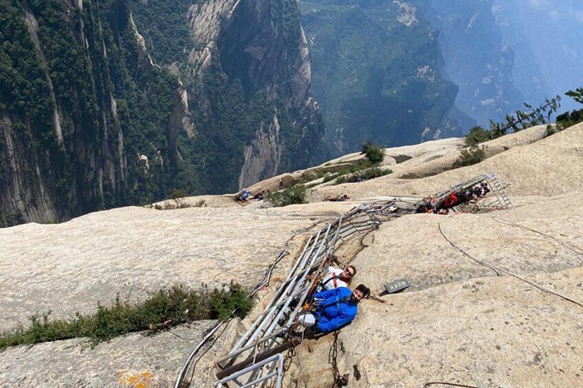 Private Day Tour of Mount Huashan from Xi'an 1