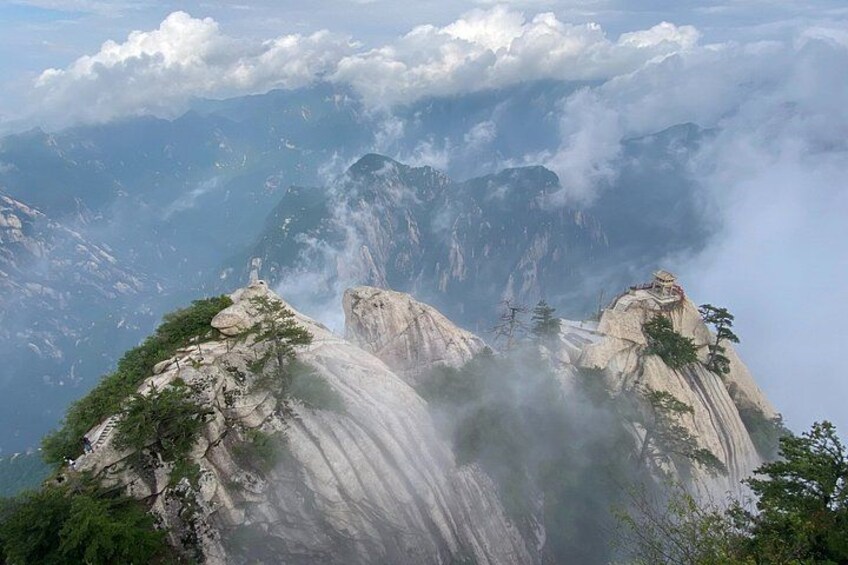 Private Day Tour of Mount Huashan from Xi'an 3