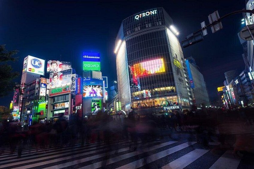 Tokyo Cyberpunk Street Photo Workshop 4