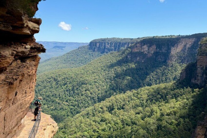 Sydney Blue Mountains Day Tour with Wildlife Park and Waterfalls 2