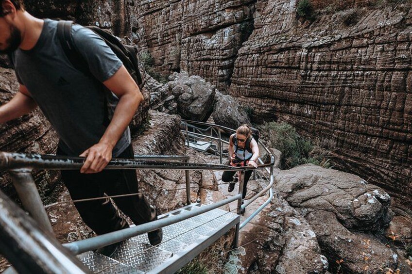 Hike through the stunning Grand Canyon in a small group 2