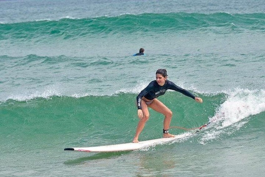 Experience The Thrill Half Day Surf School in Byron Bay 2