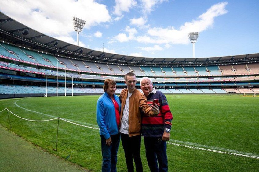 Full-Day Sports and Beer Tour of Melbourne with Lunch 3