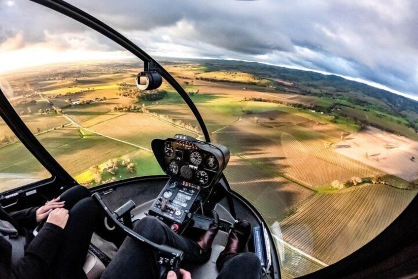Western Ridge & Valley Floor: 20-Minute Helicopter Flight 1