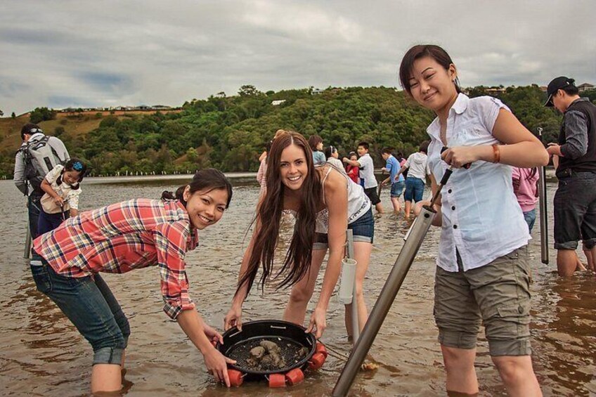 Catch a Crab Tour with Optional Seafood Lunch 2