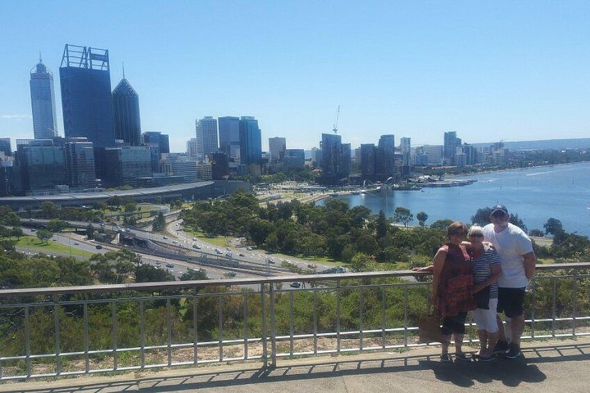 Perth Wildlife Park & City Highlights - Premium Small Group Tour 5
