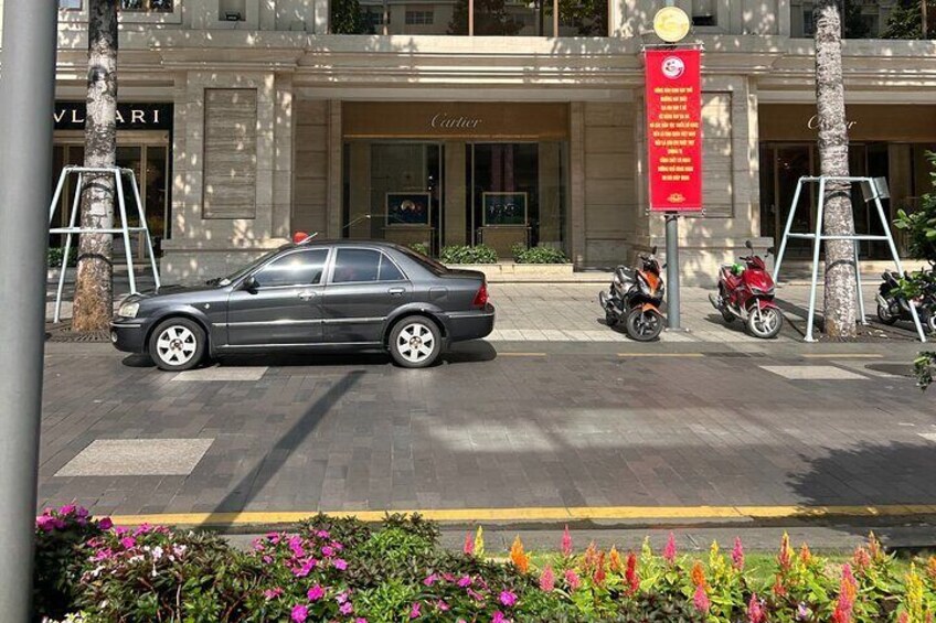 Ho Chi Minh City Food Tour with 8+ Authentic Local Tastings 5