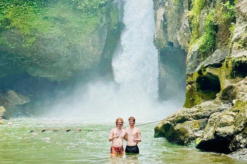 Ubud Private Tour Rice Terraces Temples Waterfalls. 3