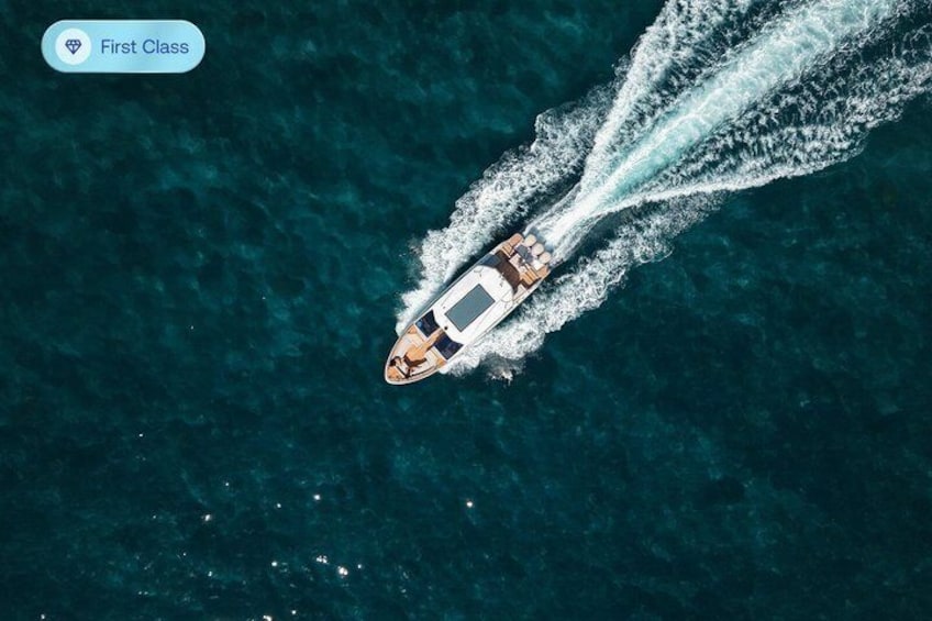 Nusa Penida Premium Day from Bali: Manta Rays, Yacht & Land Tour 4