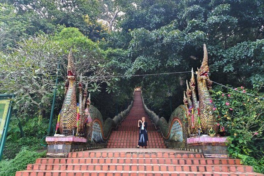 Wat Phra That Doi Suthep spiritual Sunrise Tour with an Ex-monk 3
