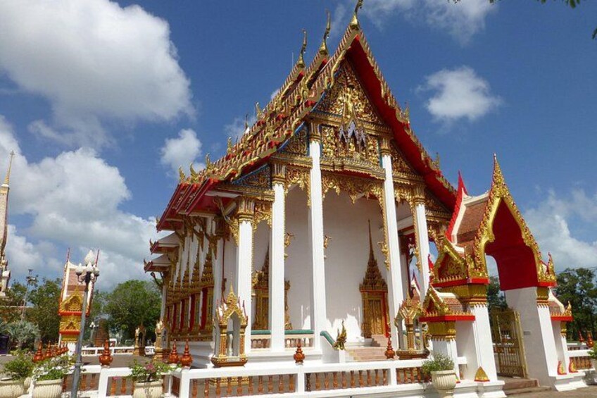 Wat Chalong, Phuket's most famous & beautiful monastery 2