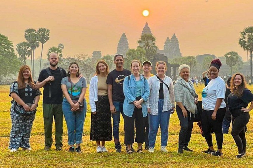 Angkor Wat Sunrise or Sunset Small-Group and Guide tours 3