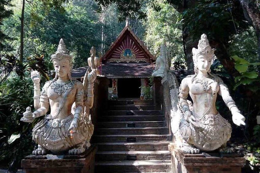 Chiang Mai Best City Tour with Doi Suthep, Pha Lat & Chedi Luang 4