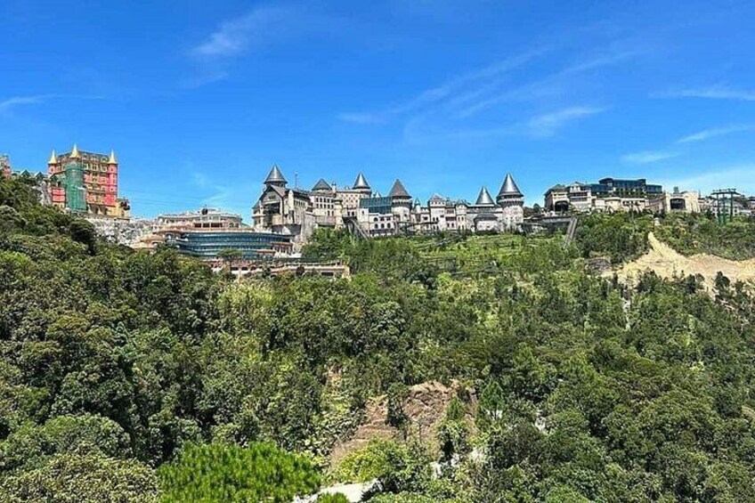 Golden Bridge-Monkey mountain-Dragon Bridge -Marble Mountain Fullday PrivateTour 5