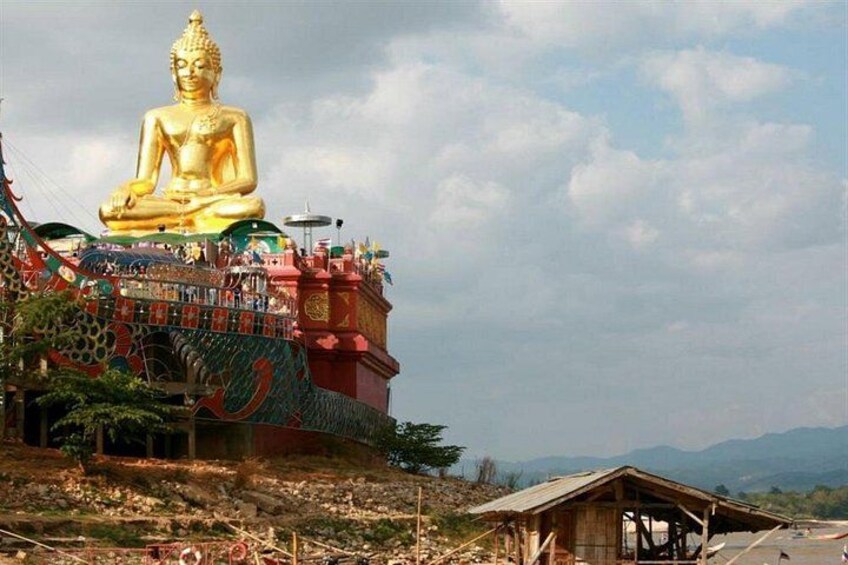 Ancient City Tour from Chiang Rai including Golden Triangle and Royal Villa 2