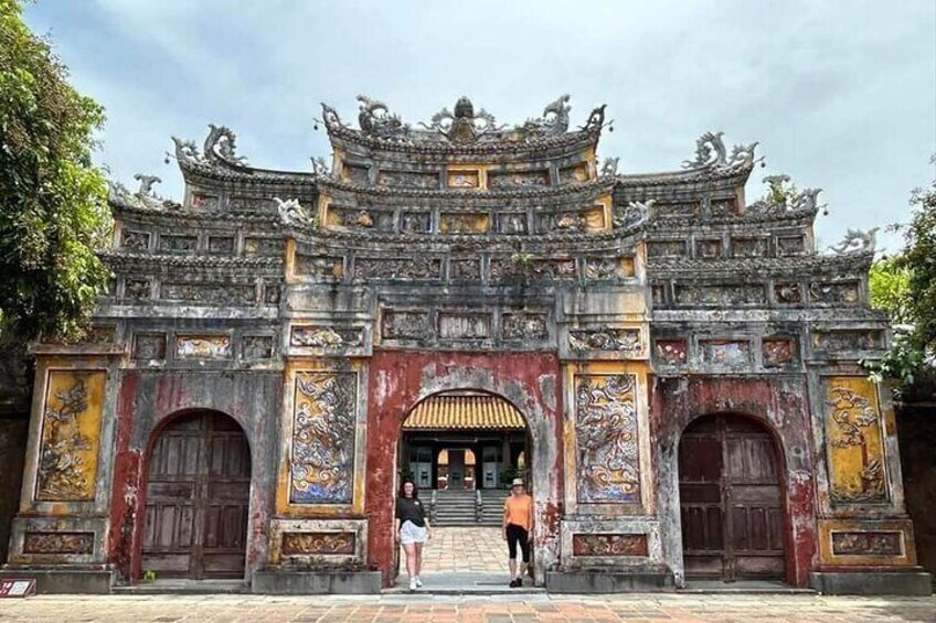 Guided FulldayTour to Visit Hue Imperial Palace, Royal King Tomb & Perfume River