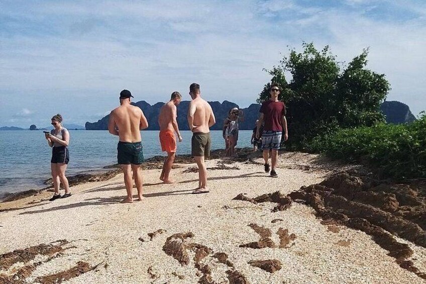3 Islands & Talabeng Sea Cave Half-Day Tour 2