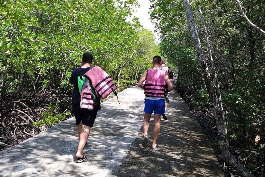 3 Islands & Talabeng Sea Cave Half-Day Tour 2