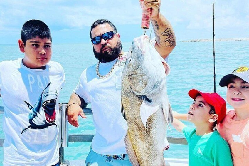 Drum caught on teh bay 4