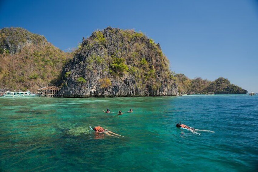 Coron Island Hopping Tour: via Private Speedboat