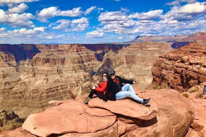 VIP Grand Canyon West Rim & Hoover Dam Private Tour with Meals