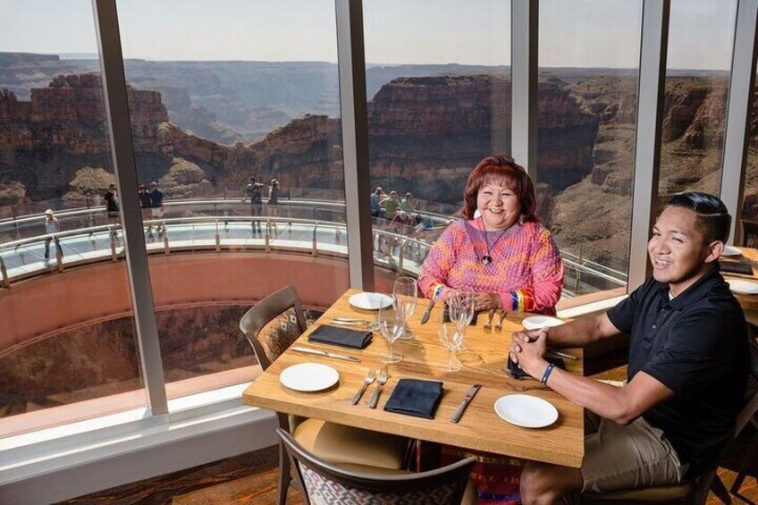 VIP Grand Canyon West Rim & Hoover Dam Private Tour with Meals