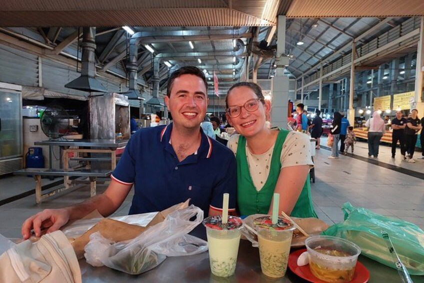 Private Bandar by Night & Water Village Tour 3