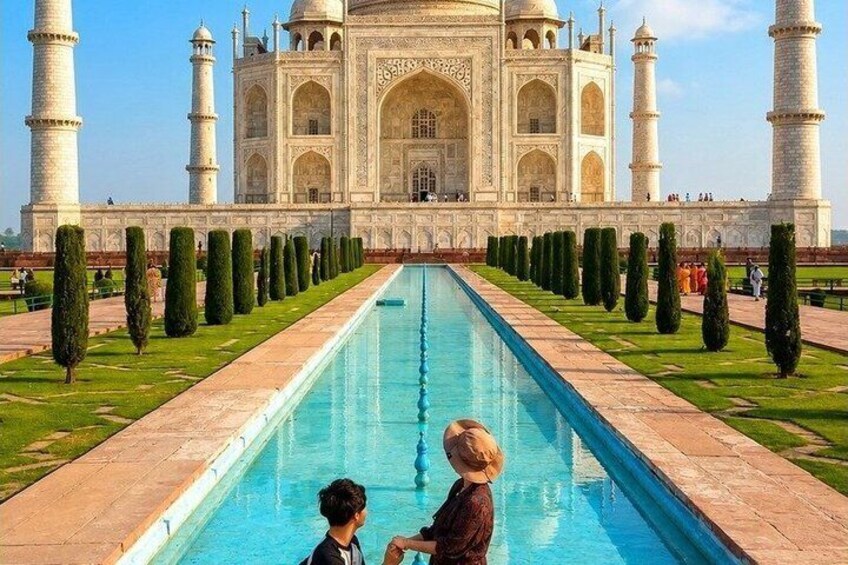 All-Inclusive Private Taj Mahal & Agra Day Trip from Delhi 1