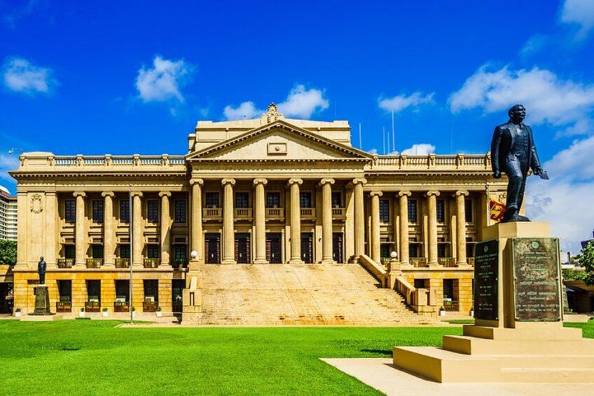 Old Parliament Building, Colombo 2