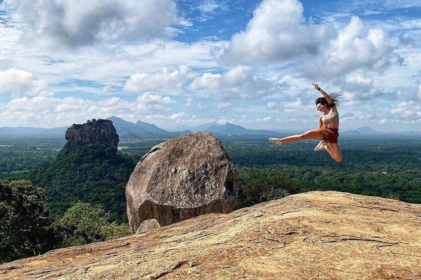 Sigiriya Rock and Dambulla Cave Temple Day Tour 1