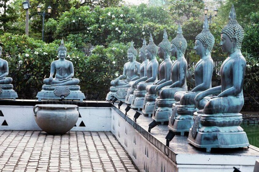 Gangaramaya Buddhist Temple, Colombo, Srilanka 3