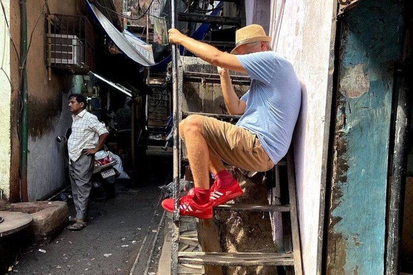 Private Full-Day Mumbai Sightseeing Tour with Dharavi Slums 4