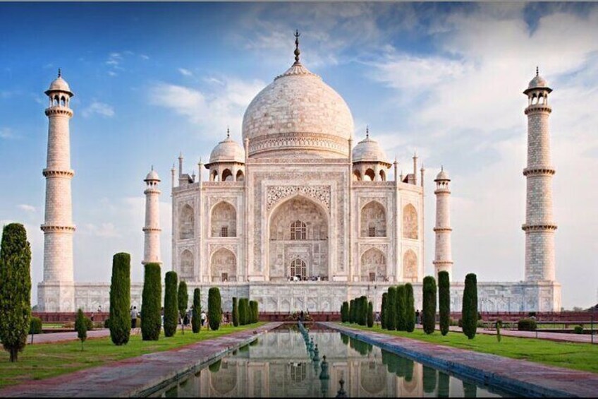 Sunrise Taj Mahal Trip from Delhi all Inclusive 