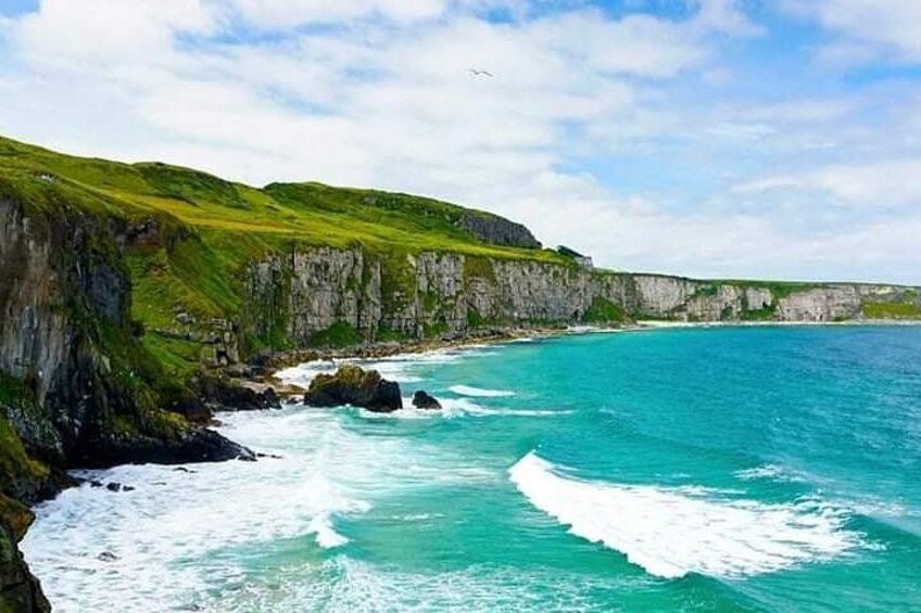 Private Guided Tour Giant's Causeway Game of Thrones Rope Bridge From Belfast 4