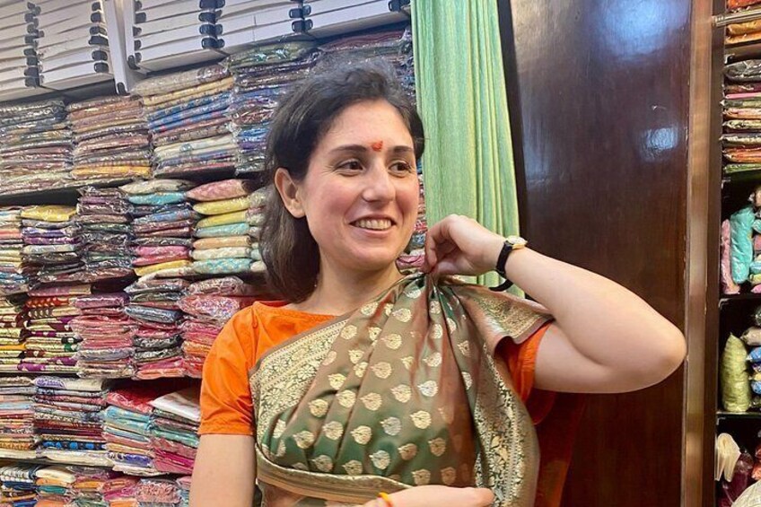 Try a Banarasi saree for a picture. 5