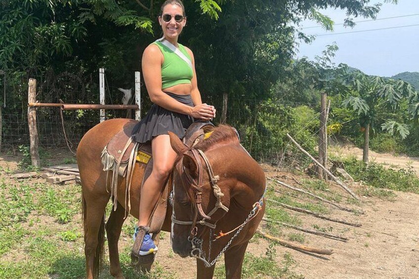 Horse back riding with Danitours by Montainand real nice view 4