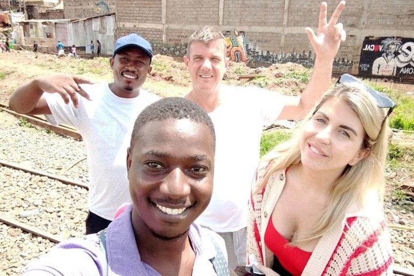 Kibera slum tour| visitkiberaexpeditions.com 5