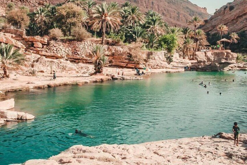 Oman day tours,Wahiba and wadi bani khaled