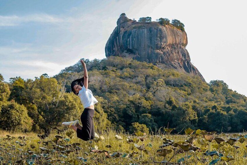 Hiking Tour With Holiday Walkers Sri Lanka