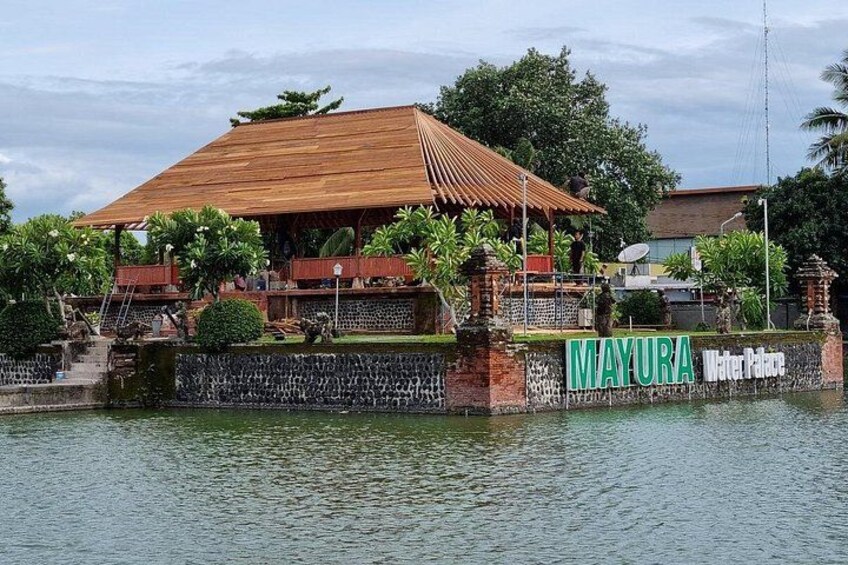 Mayura Water Palace 4