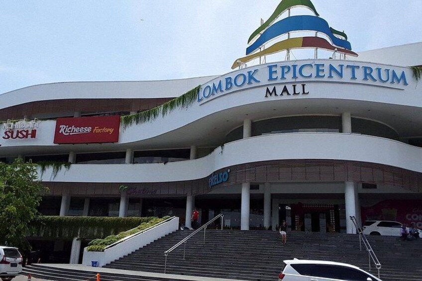 Break time at Epicentrum Mall 2