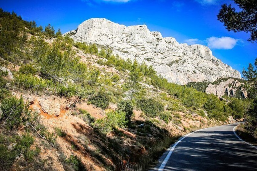 Aix-en-Provence - Mt Sainte Victoire wines in search of Cézanne 1