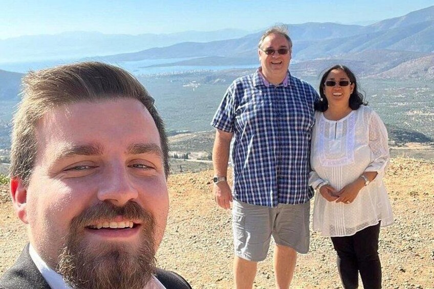 Delphi and Meteora Private Day Trip from Athens including Dinner 2