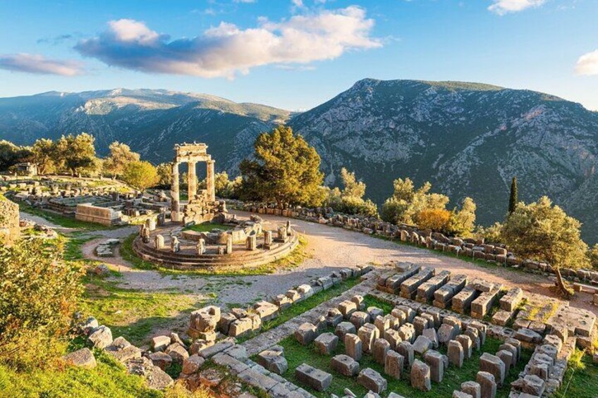 Delphi and Meteora Private Day Trip from Athens including Dinner 5