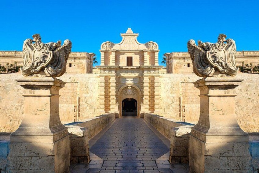 Private Driver to roam the island of Malta (VIP) 2
