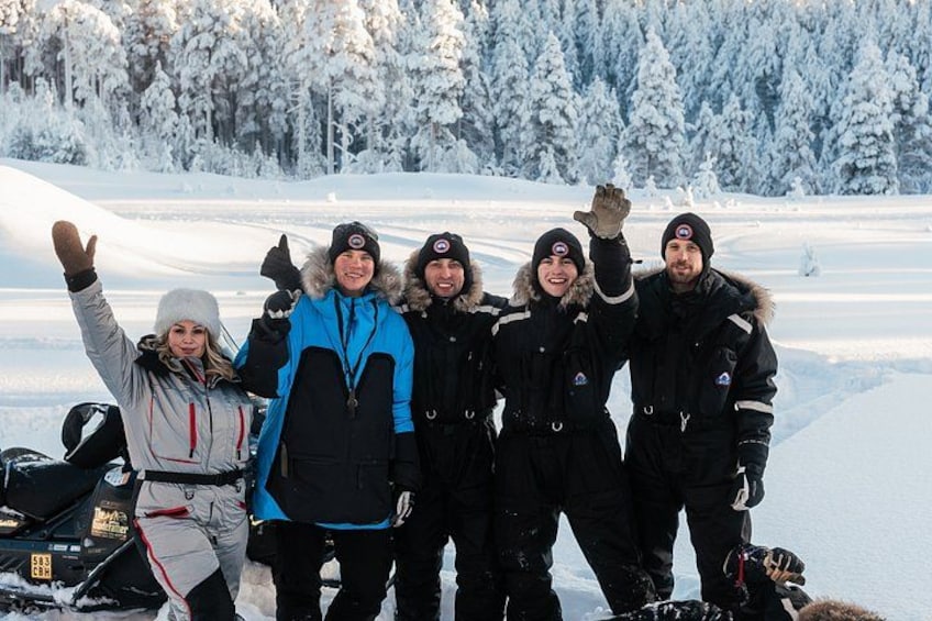 "ICEBREAKER" Ice Fishing VIP Tour & Gourmet Lunch in Glass Igloo* 5