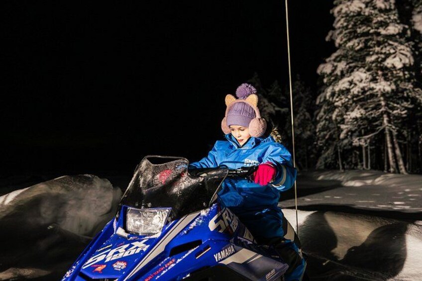 PRIVATE SERVICE Northern Lights Adventure 2