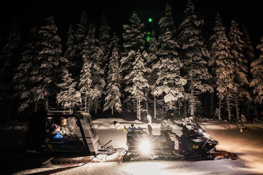 PRIVATE SERVICE Northern Lights Adventure 4